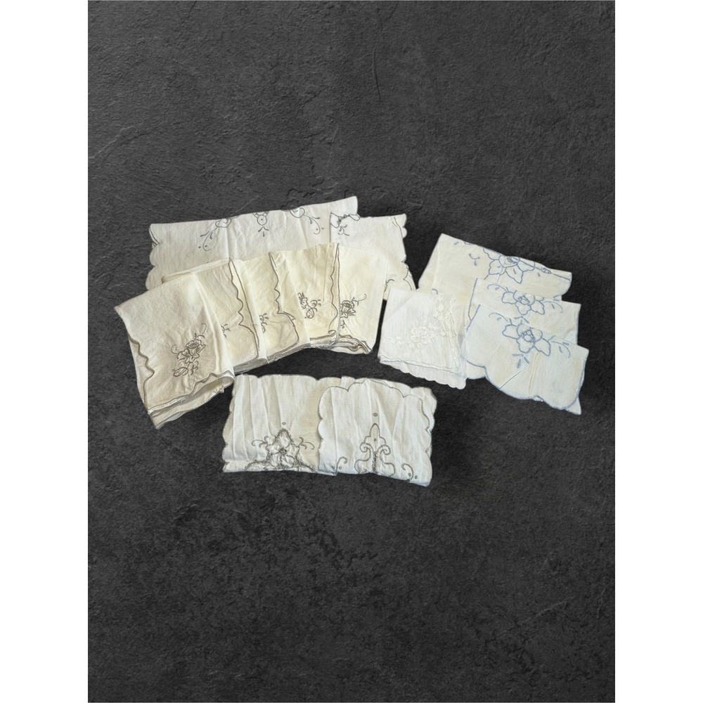 Vintage Linen Napkins Runner Set White Blue Gray Embroidered‎